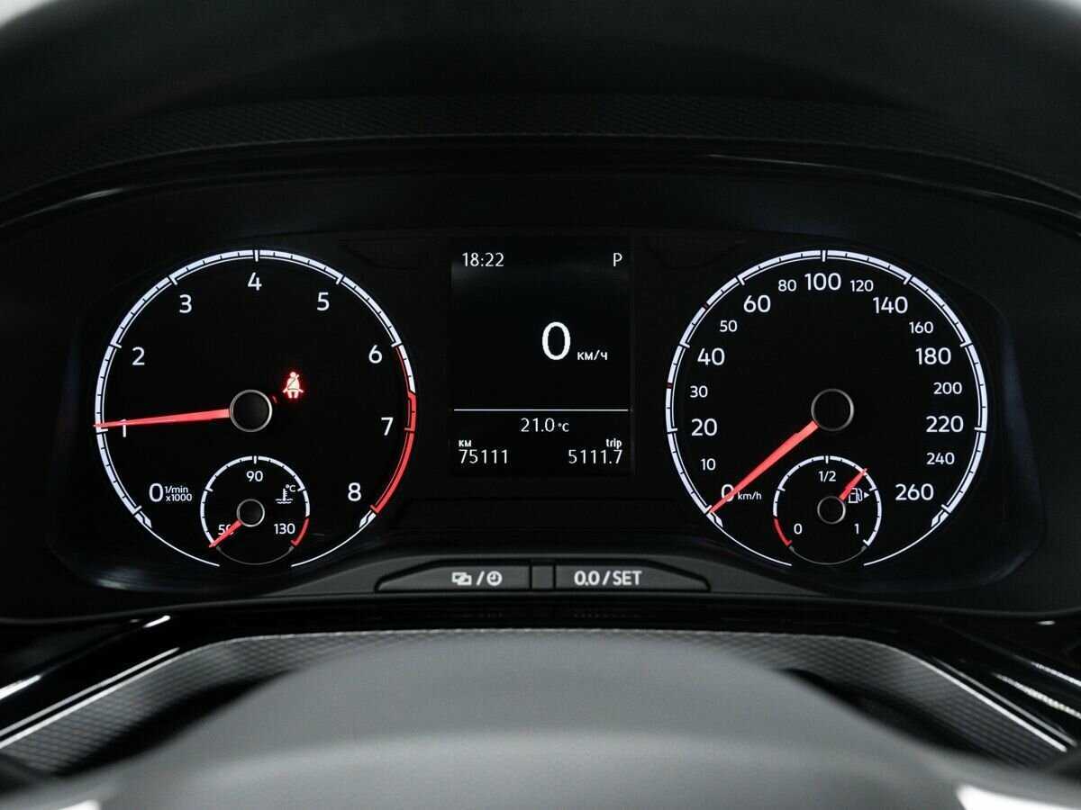 Volkswagen Polo с пробегом — 2021 год. Фото: #20