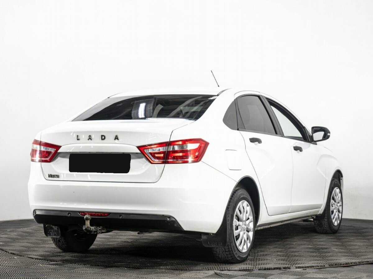 Lada (ВАЗ) Vesta с пробегом — 2019 год. Фото: #3