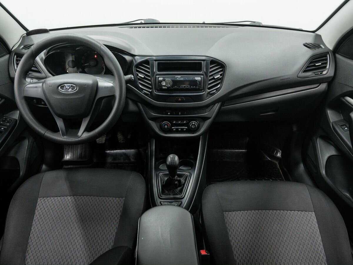 Lada (ВАЗ) Vesta с пробегом — 2019 год. Фото: #10