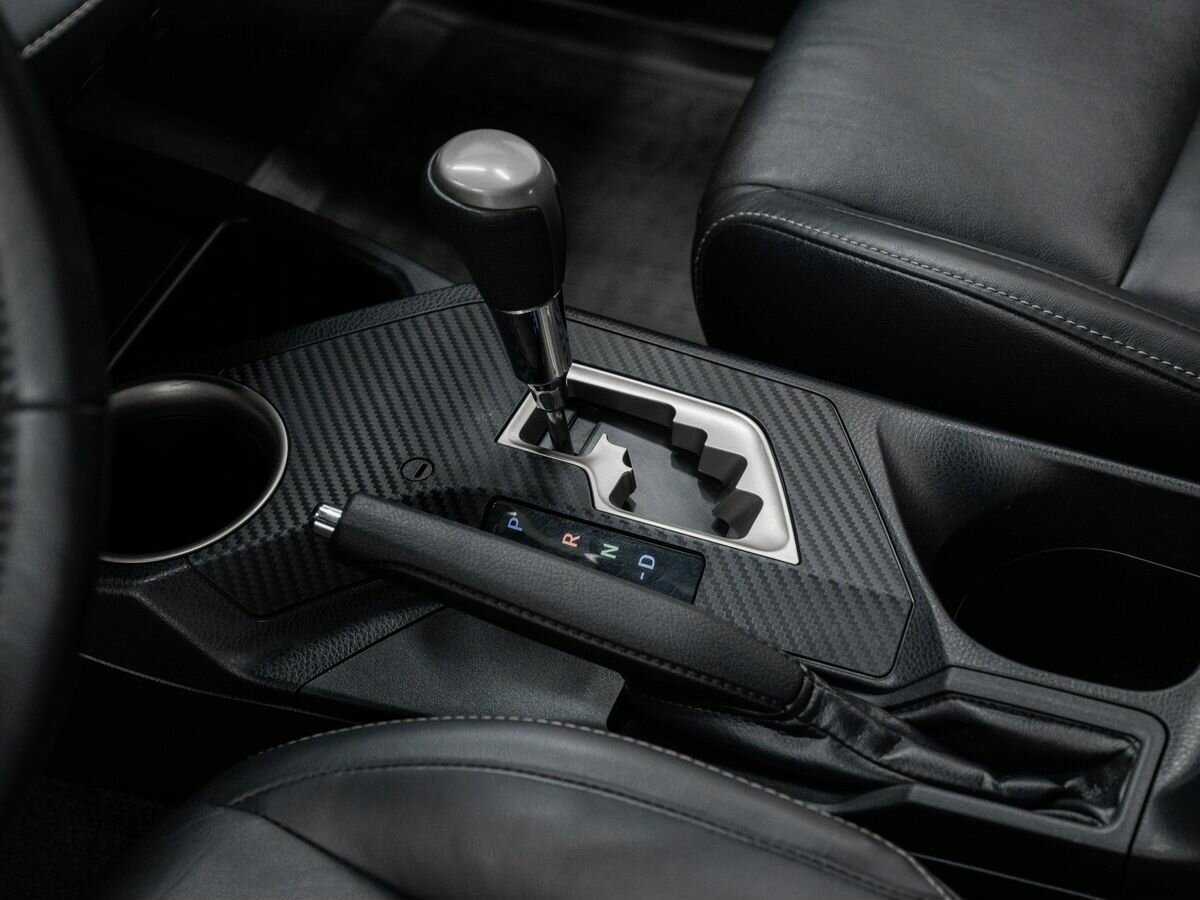 Toyota RAV4 с пробегом — 2013 год. Фото: #18