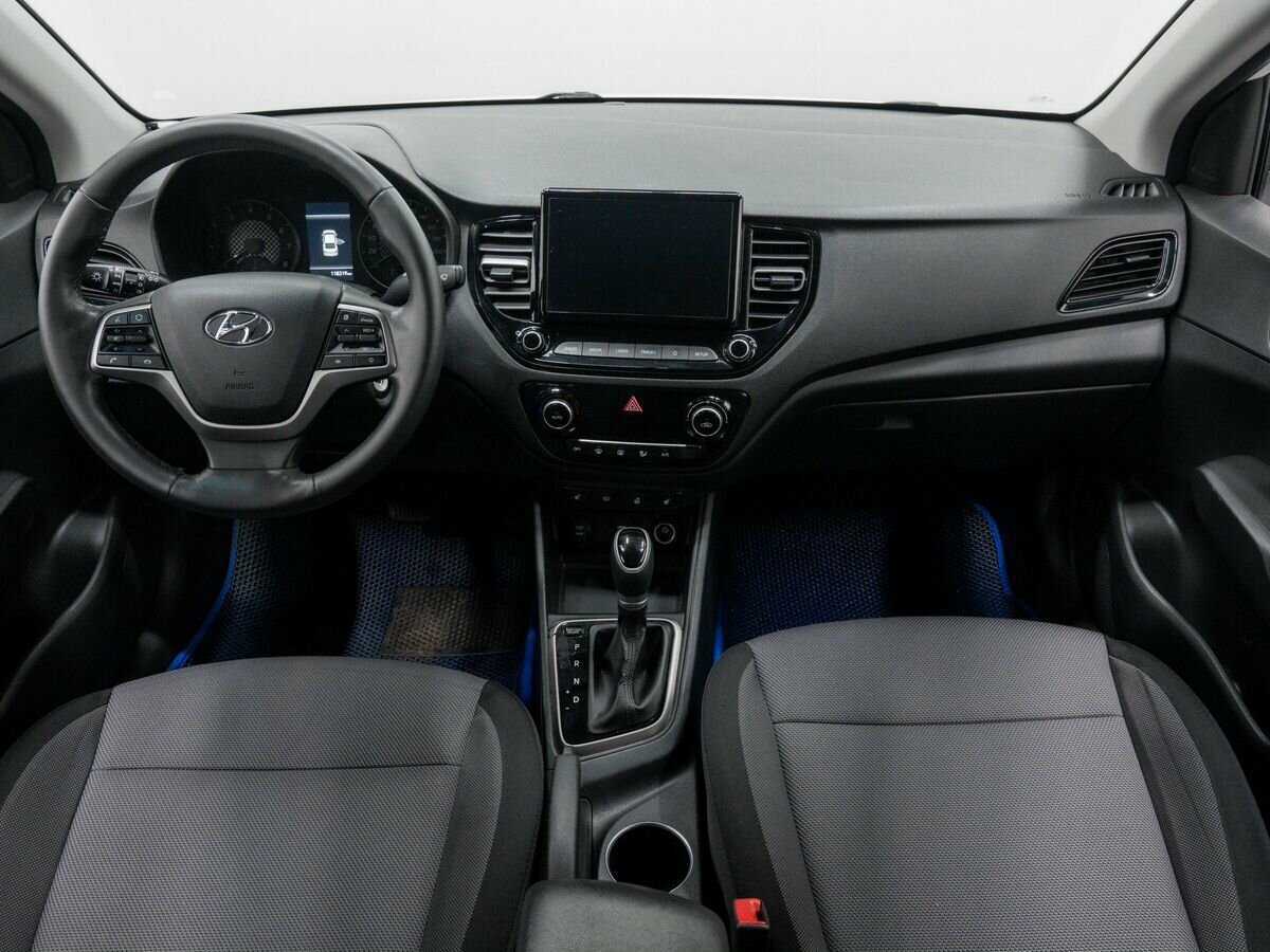 Hyundai Solaris с пробегом — 2021 год. Фото: #10