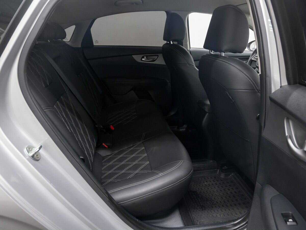 Kia Cerato с пробегом — 2019 год. Фото: #11