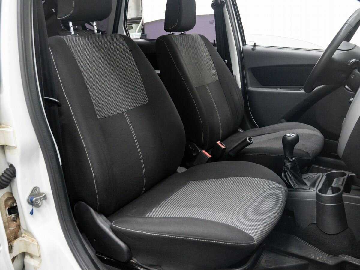 Lada (ВАЗ) Granta с пробегом — 2014 год. Фото: #8