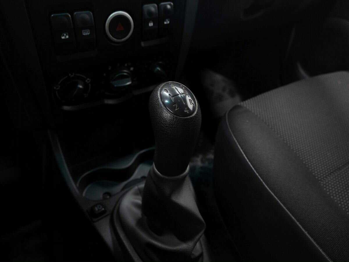 Lada (ВАЗ) Largus с пробегом — 2014 год. Фото: #17