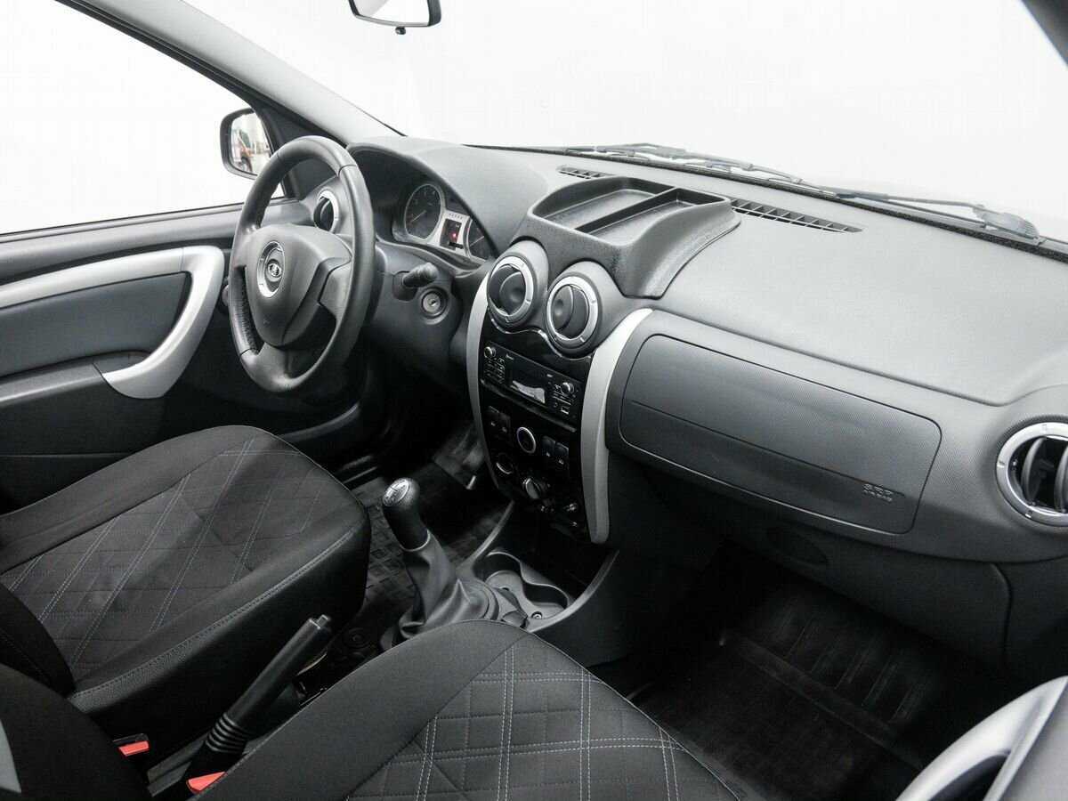 Lada (ВАЗ) Largus с пробегом — 2018 год. Фото: #7