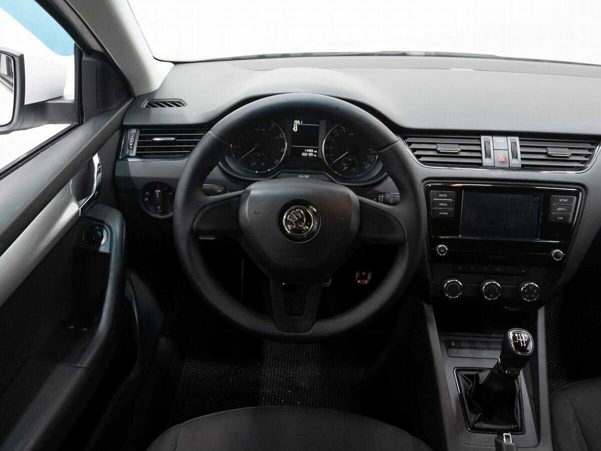 Skoda Octavia с пробегом — 2018 год. Фото: #14