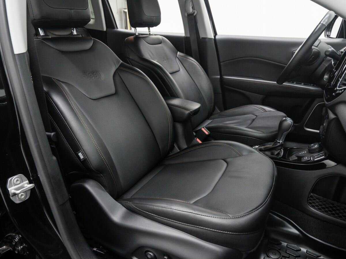 Jeep Compass с пробегом — 2021 год. Фото: #8