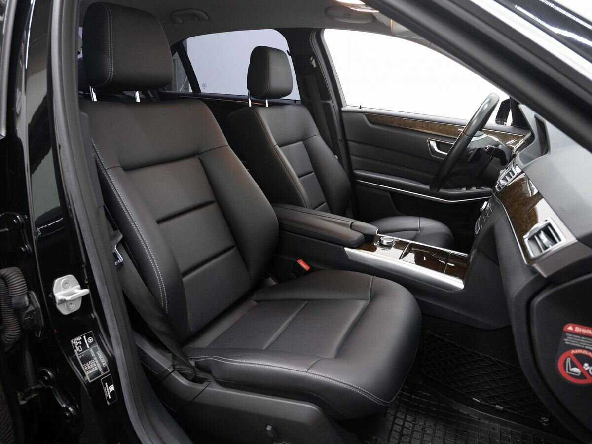 Mercedes-Benz E-Класс с пробегом — 2015 год. Фото: #13