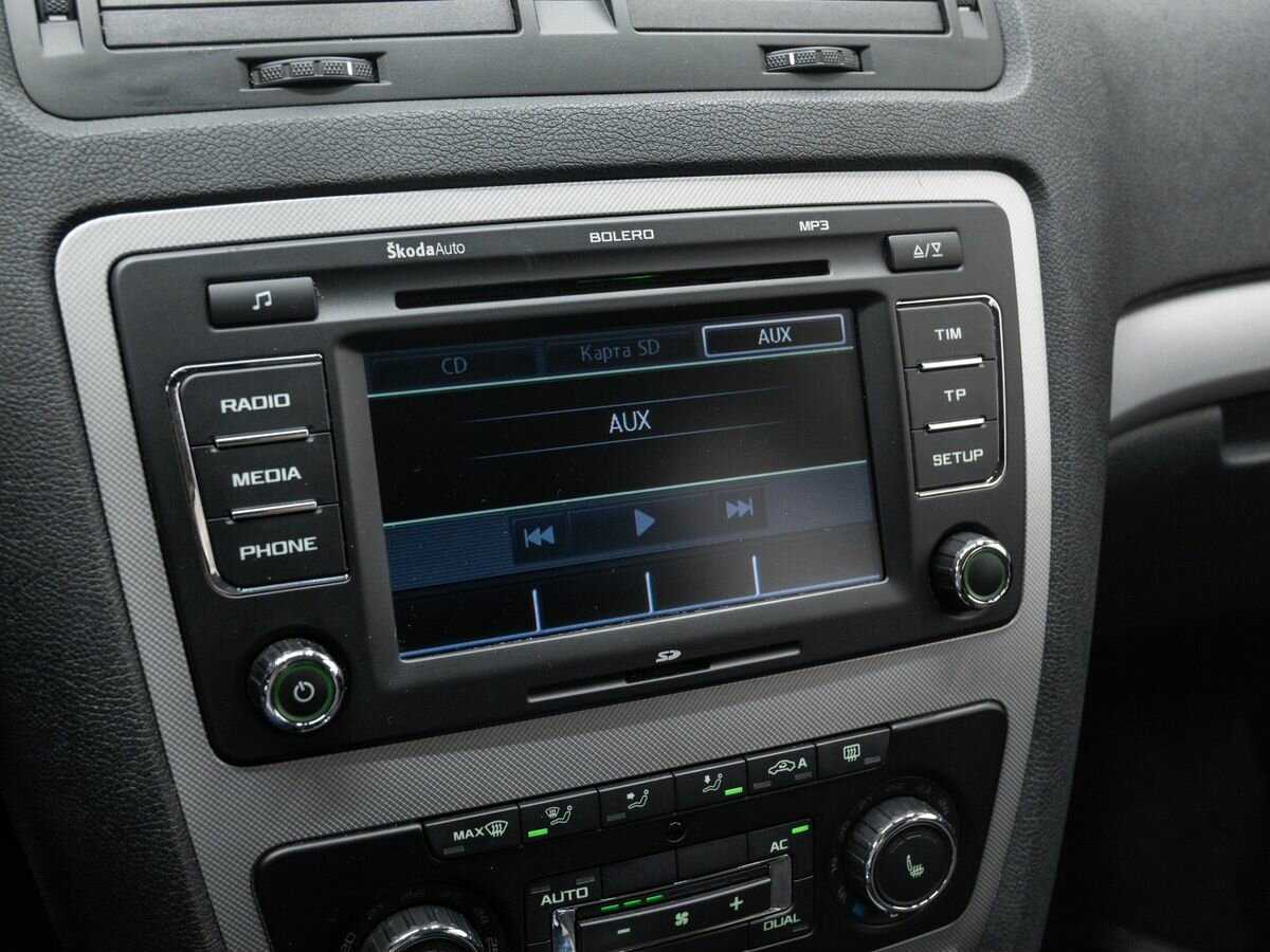 Skoda Octavia с пробегом — 2012 год. Фото: #17