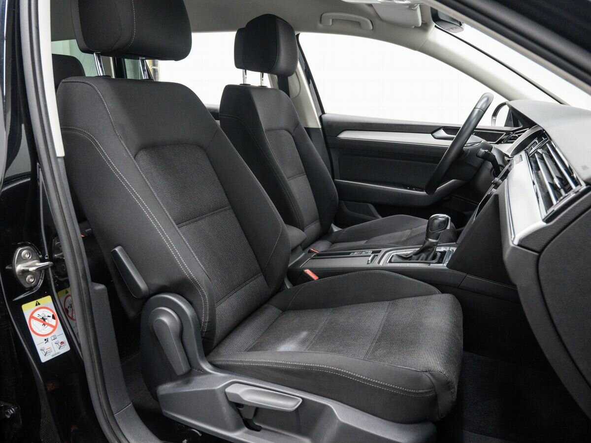 Volkswagen Passat с пробегом — 2018 год. Фото: #7