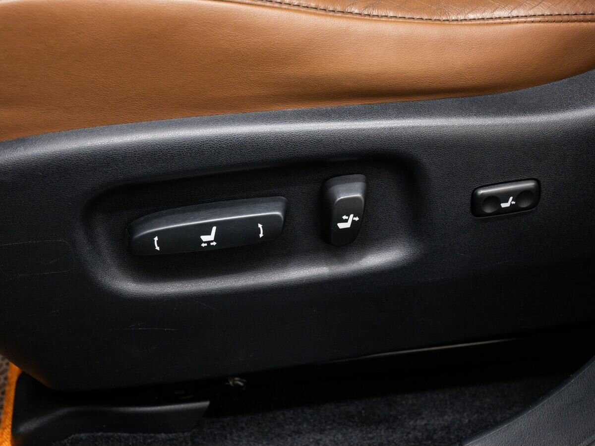 Lexus RX с пробегом — 2013 год. Фото: #15