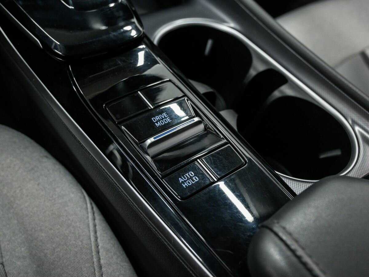 Hyundai Sonata с пробегом — 2019 год. Фото: #19