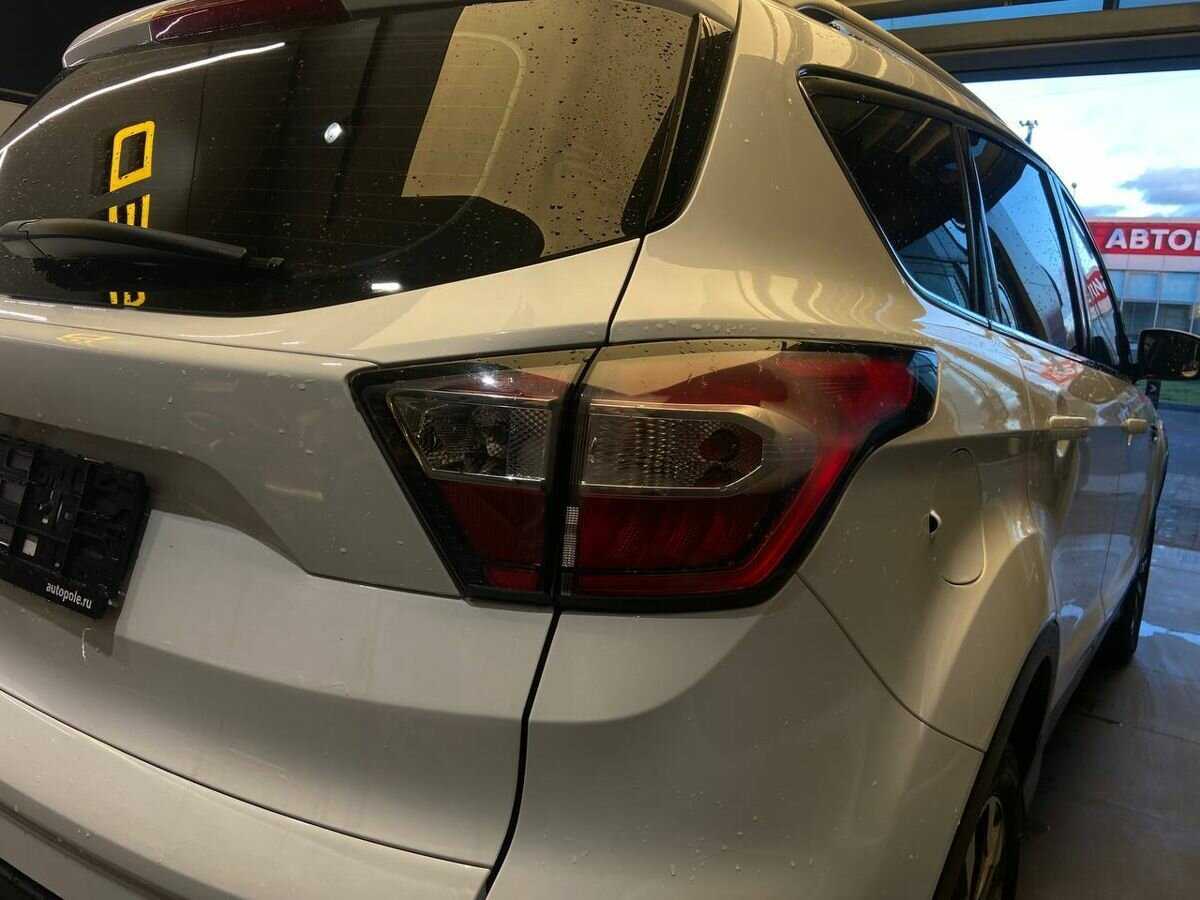 Ford Kuga с пробегом — 2018 год. Фото: #6