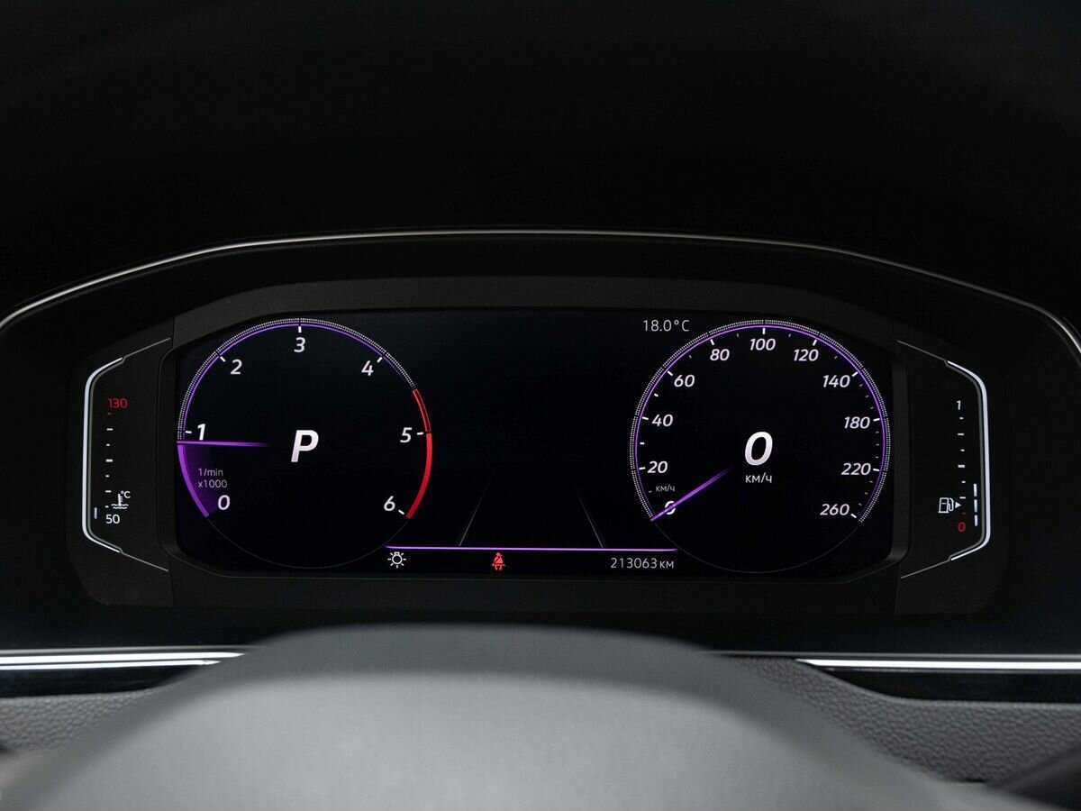 Volkswagen Passat с пробегом — 2020 год. Фото: #17