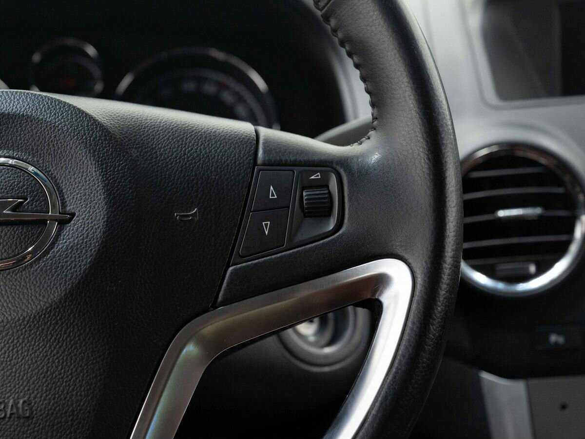Opel Antara с пробегом — 2014 год. Фото: #17