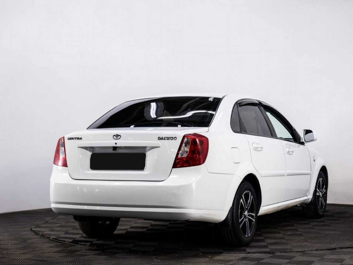 Daewoo Gentra с пробегом — 2013 год. Фото: #5