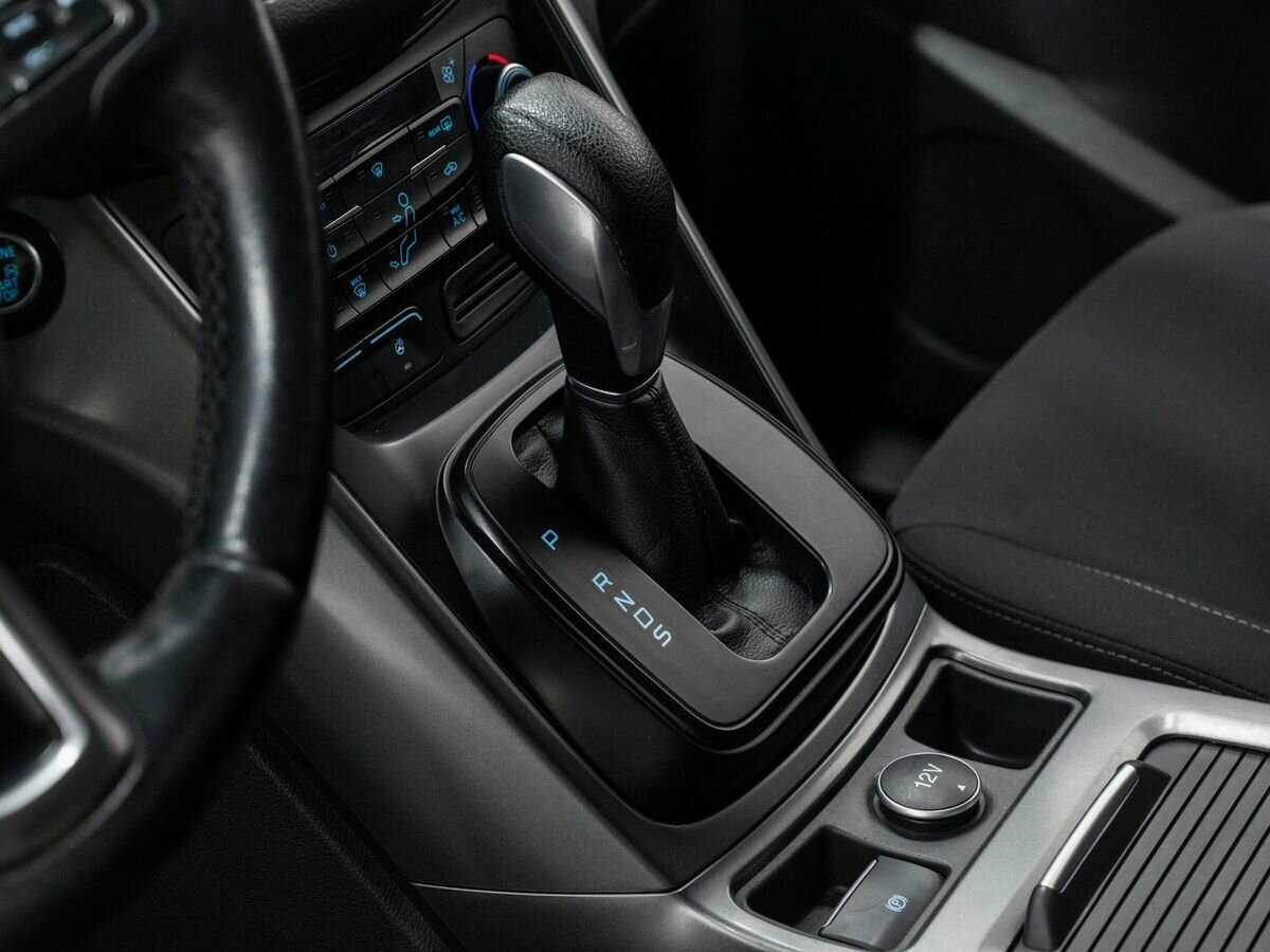 Ford Kuga с пробегом — 2017 год. Фото: #17