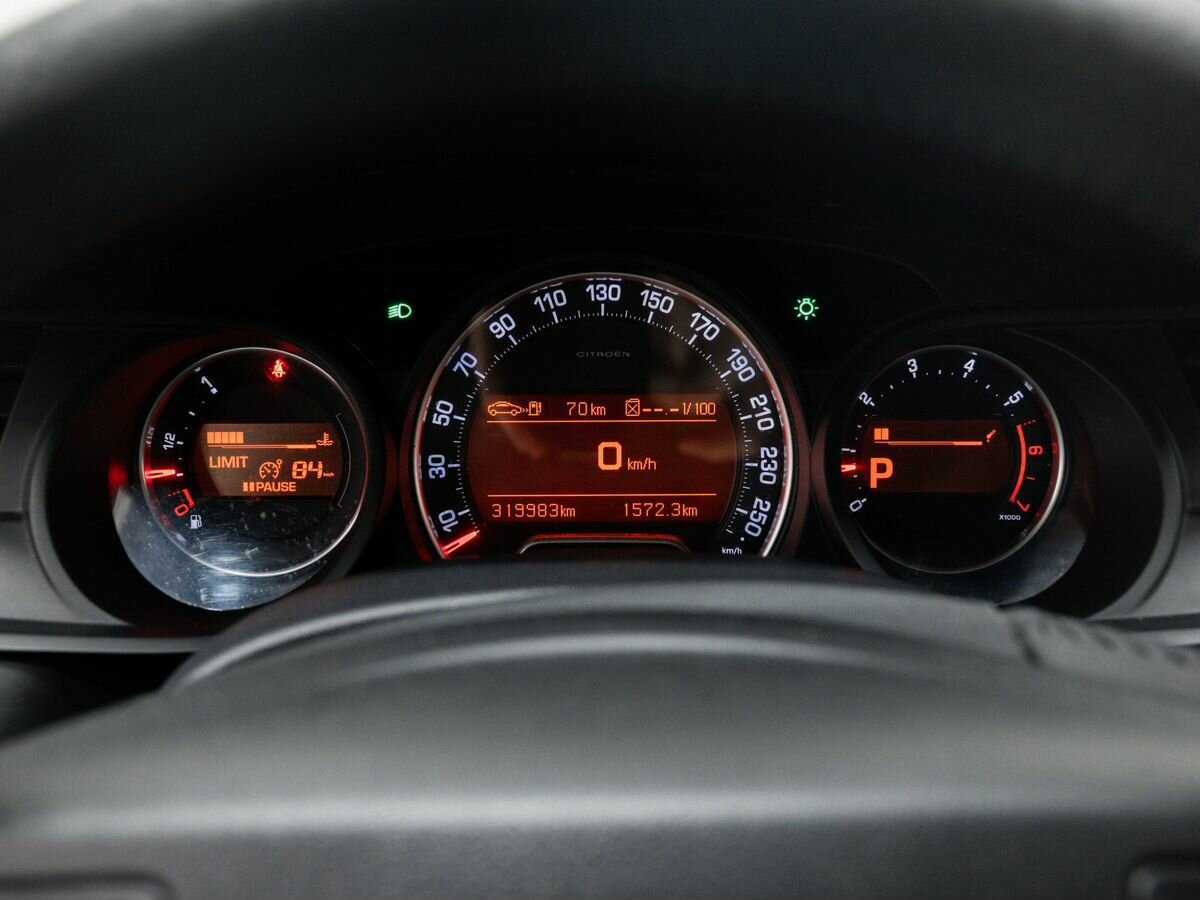 Citroen C5 с пробегом — 2012 год. Фото: #20