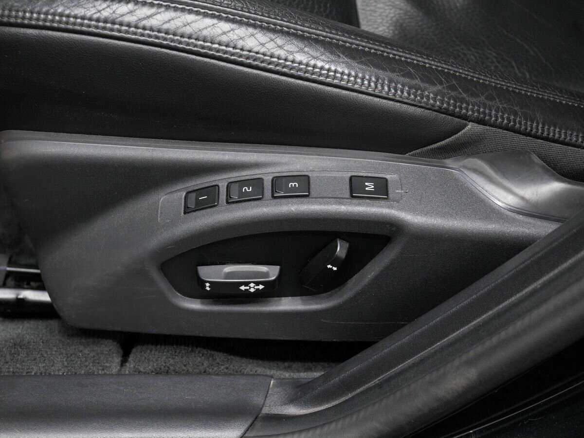 Volvo S60 с пробегом — 2013 год. Фото: #17