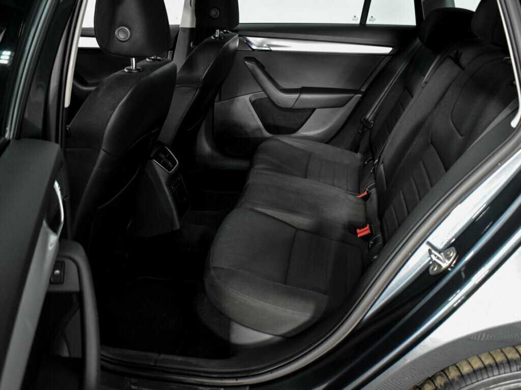 Skoda Octavia с пробегом — 2014 год. Фото: #7