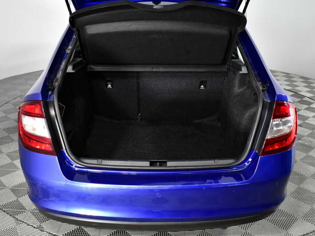 Skoda Rapid с пробегом — 2018 год. Фото: #14