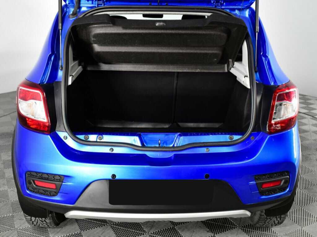 Renault Sandero с пробегом — 2019 год. Фото: #14