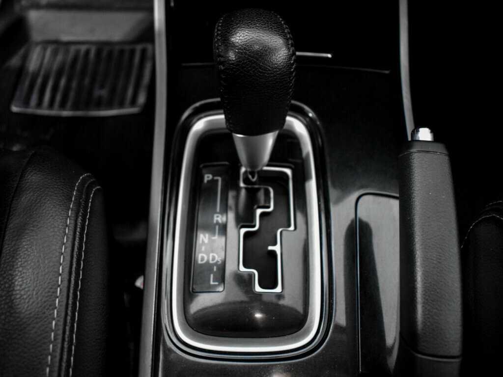 Mitsubishi Outlander с пробегом — 2017 год. Фото: #10