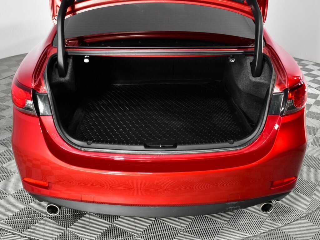 Mazda 6 с пробегом — 2016 год. Фото: #14