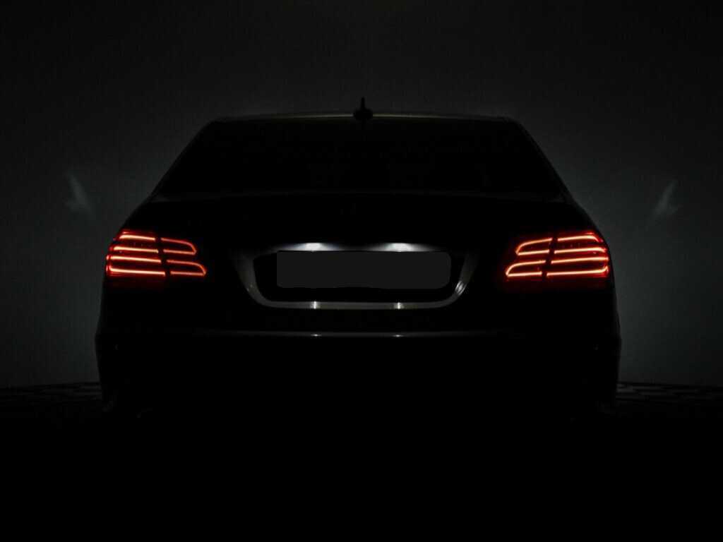 Mercedes-Benz E-Класс с пробегом — 2015 год. Фото: #24