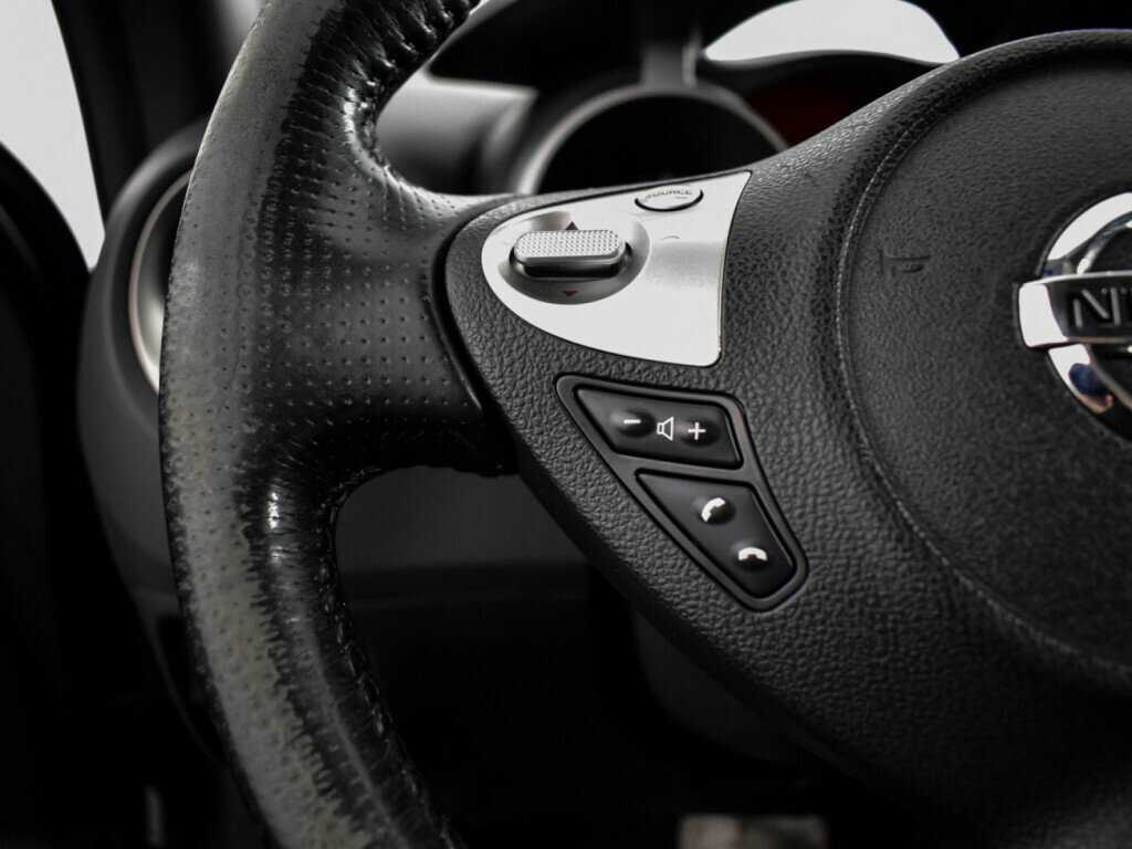 Nissan Juke с пробегом — 2012 год. Фото: #13