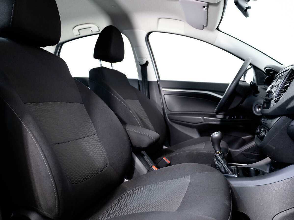 Lada (ВАЗ) Vesta с пробегом — 2022 год. Фото: #9