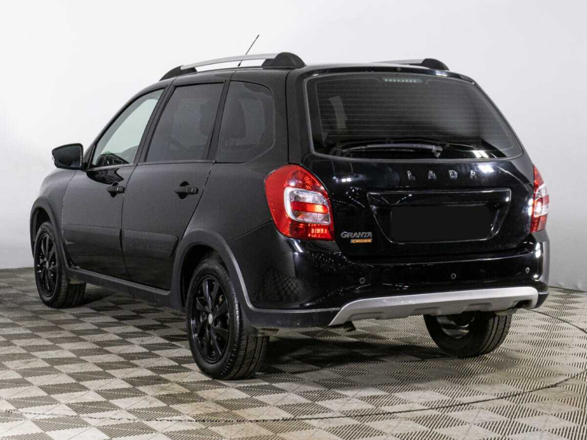 Lada (ВАЗ) Granta с пробегом — 2019 год. Фото: #6