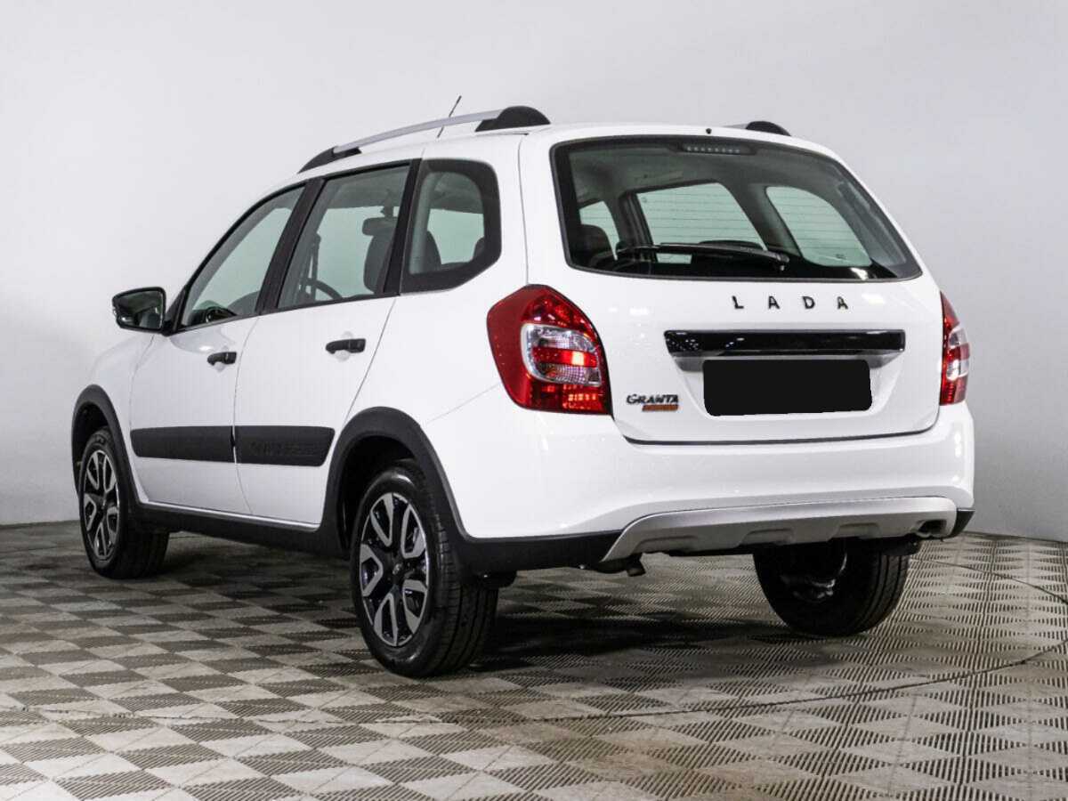 Lada (ВАЗ) Granta с пробегом — 2023 год. Фото: #6
