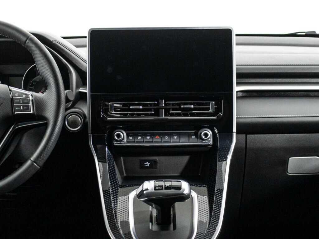 Haval M6 с пробегом — 2023 год. Фото: #13