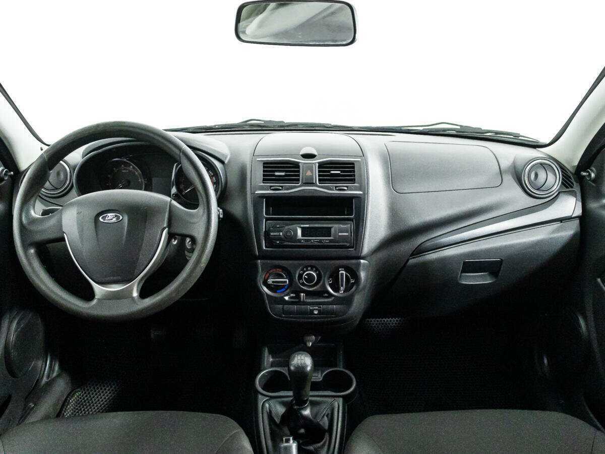 Lada (ВАЗ) Granta с пробегом — 2019 год. Фото: #12