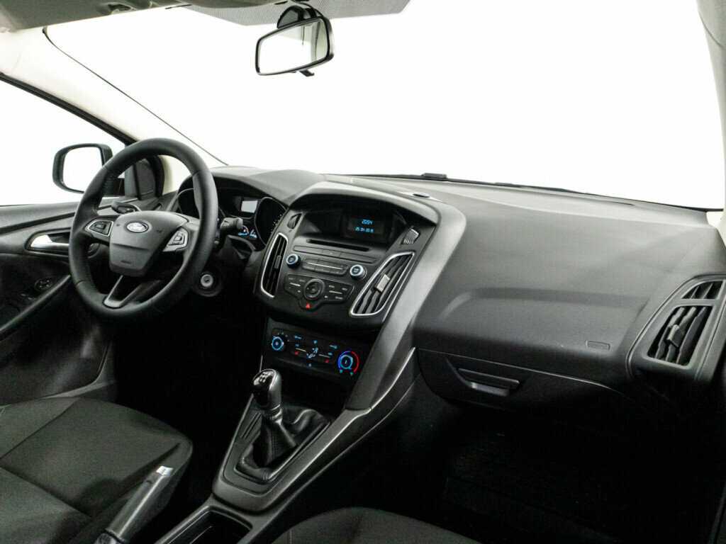 Ford Focus с пробегом — 2018 год. Фото: #8