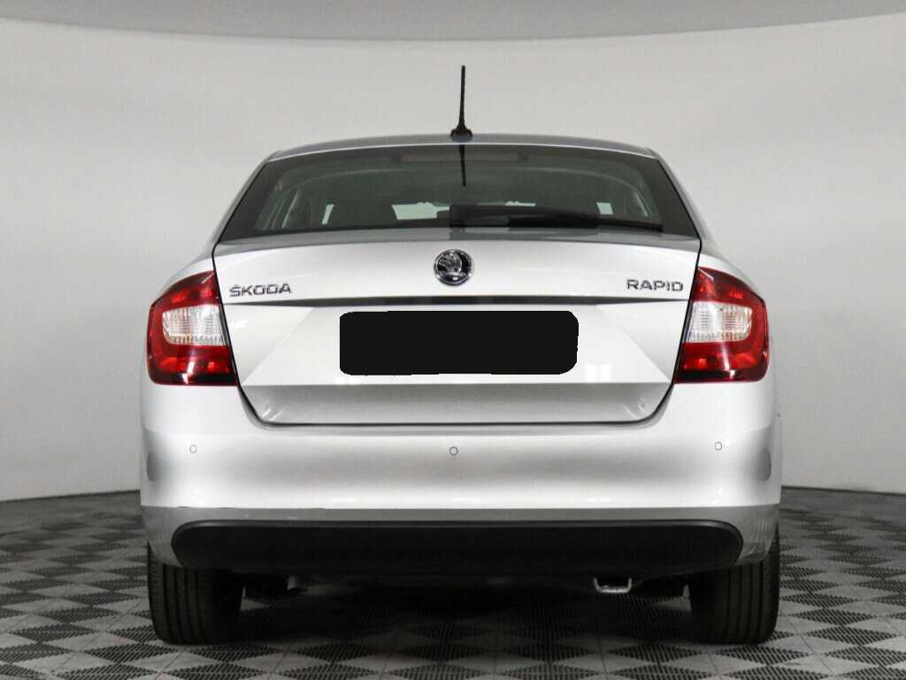 Skoda Rapid с пробегом — 2018 год. Фото: #5