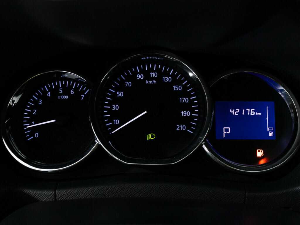 Nissan Terrano с пробегом — 2017 год. Фото: #11