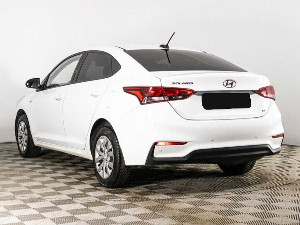 Hyundai Solaris с пробегом — 2017 год. Фото: #6