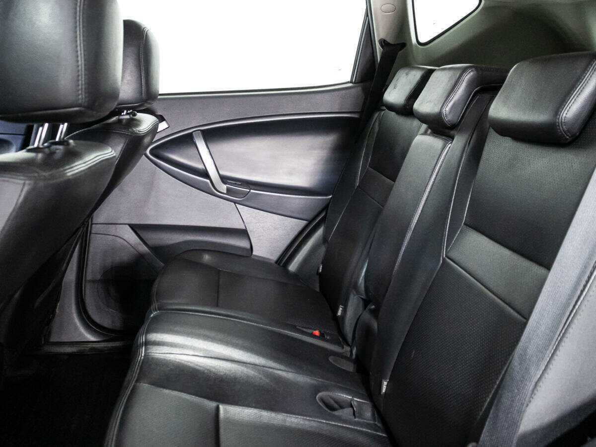 Geely Emgrand X7 с пробегом — 2015 год. Фото: #9