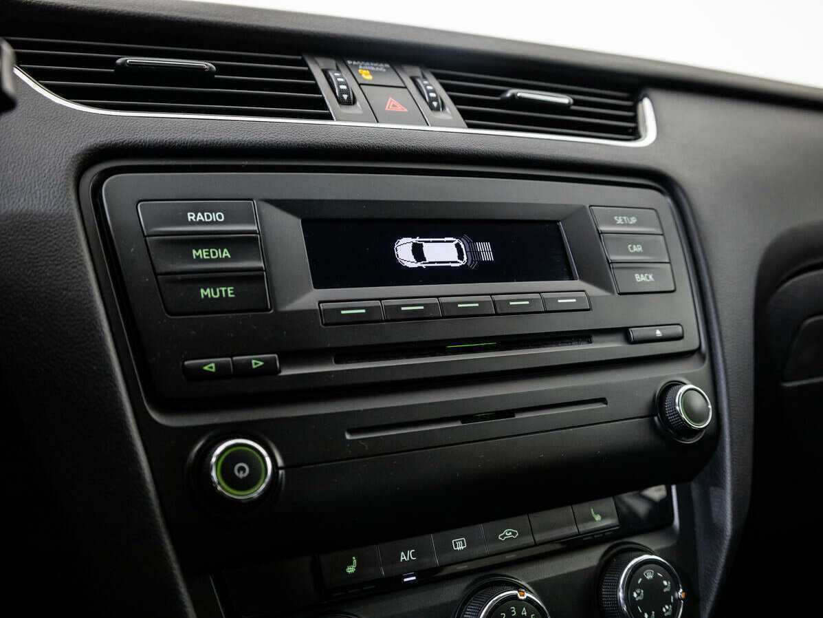 Skoda Octavia с пробегом — 2014 год. Фото: #14