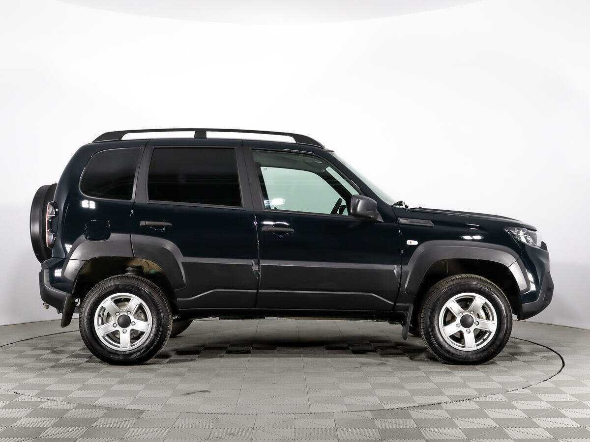 Lada (ВАЗ) Niva с пробегом — 2023 год. Фото: #3