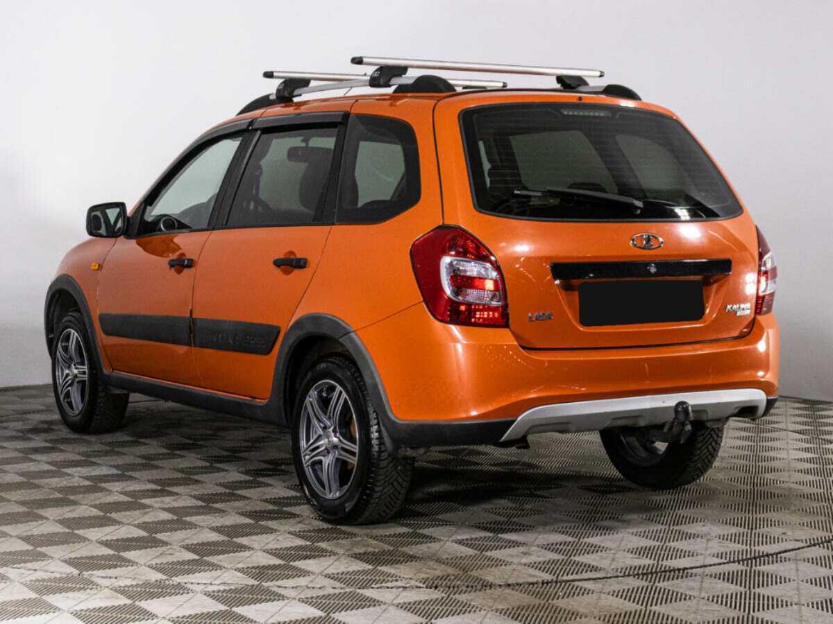 Lada (ВАЗ) Kalina с пробегом — 2015 год. Фото: #6