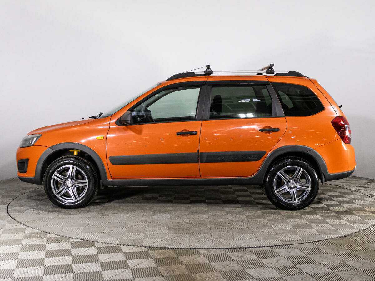 Lada (ВАЗ) Kalina с пробегом — 2015 год. Фото: #7