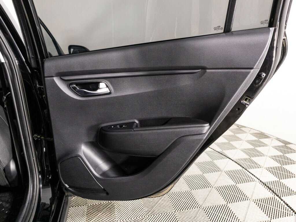 Kia Rio с пробегом — 2021 год. Фото: #25