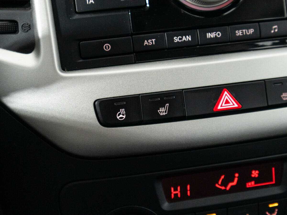 Kia Venga с пробегом — 2015 год. Фото: #15