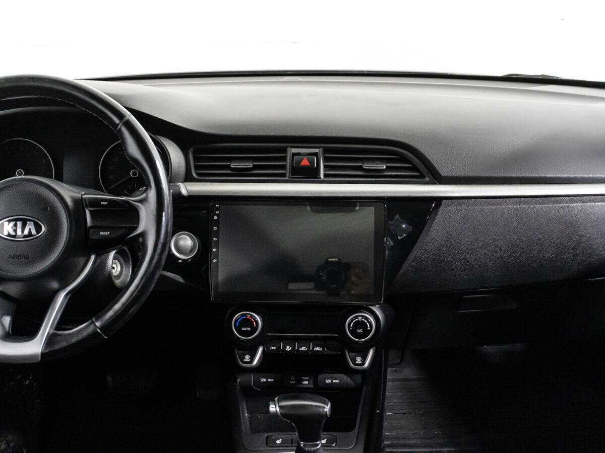 Kia Rio с пробегом — 2017 год. Фото: #14