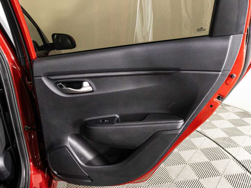 Kia Rio с пробегом — 2021 год. Фото: #25