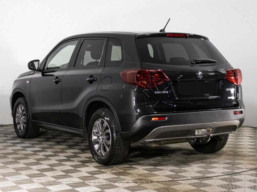 Suzuki Vitara с пробегом — 2020 год. Фото: #6