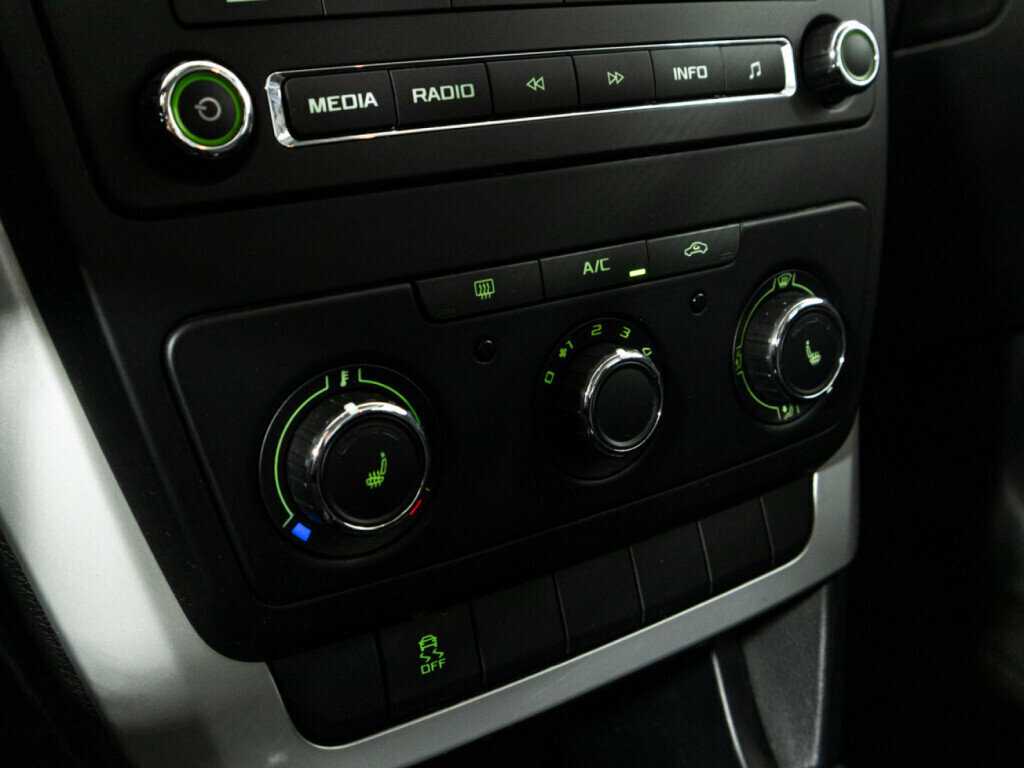 Skoda Yeti с пробегом — 2013 год. Фото: #14